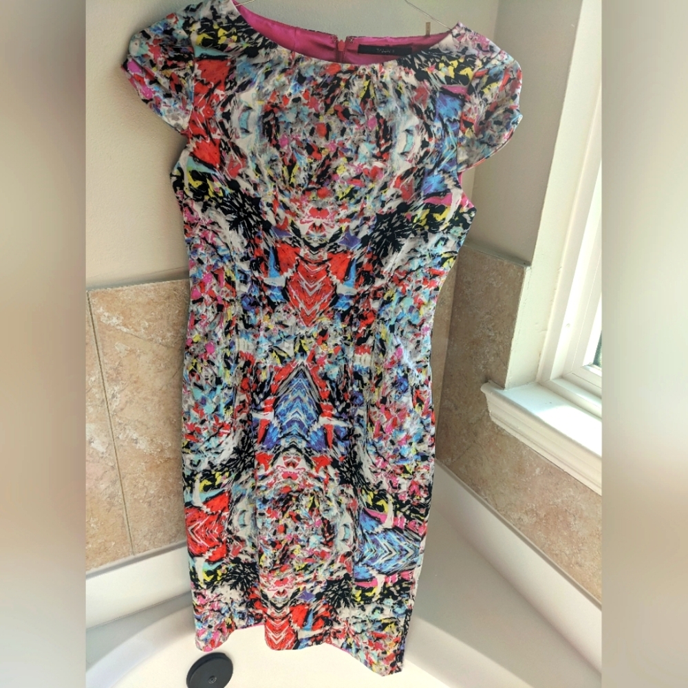 Tahari Size 4 Cocktail Dress